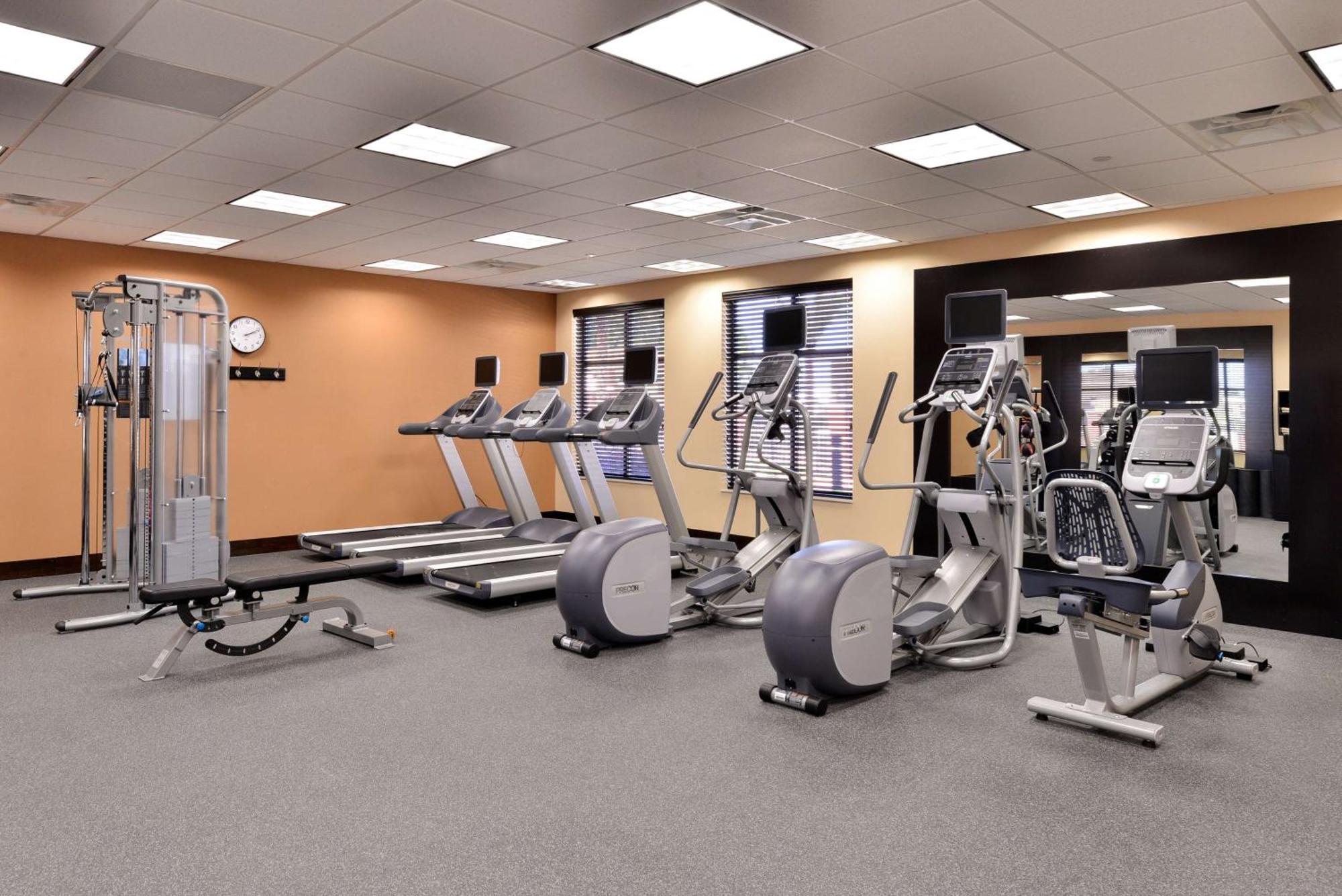 Homewood Suites By Hilton Houma Bagian luar foto