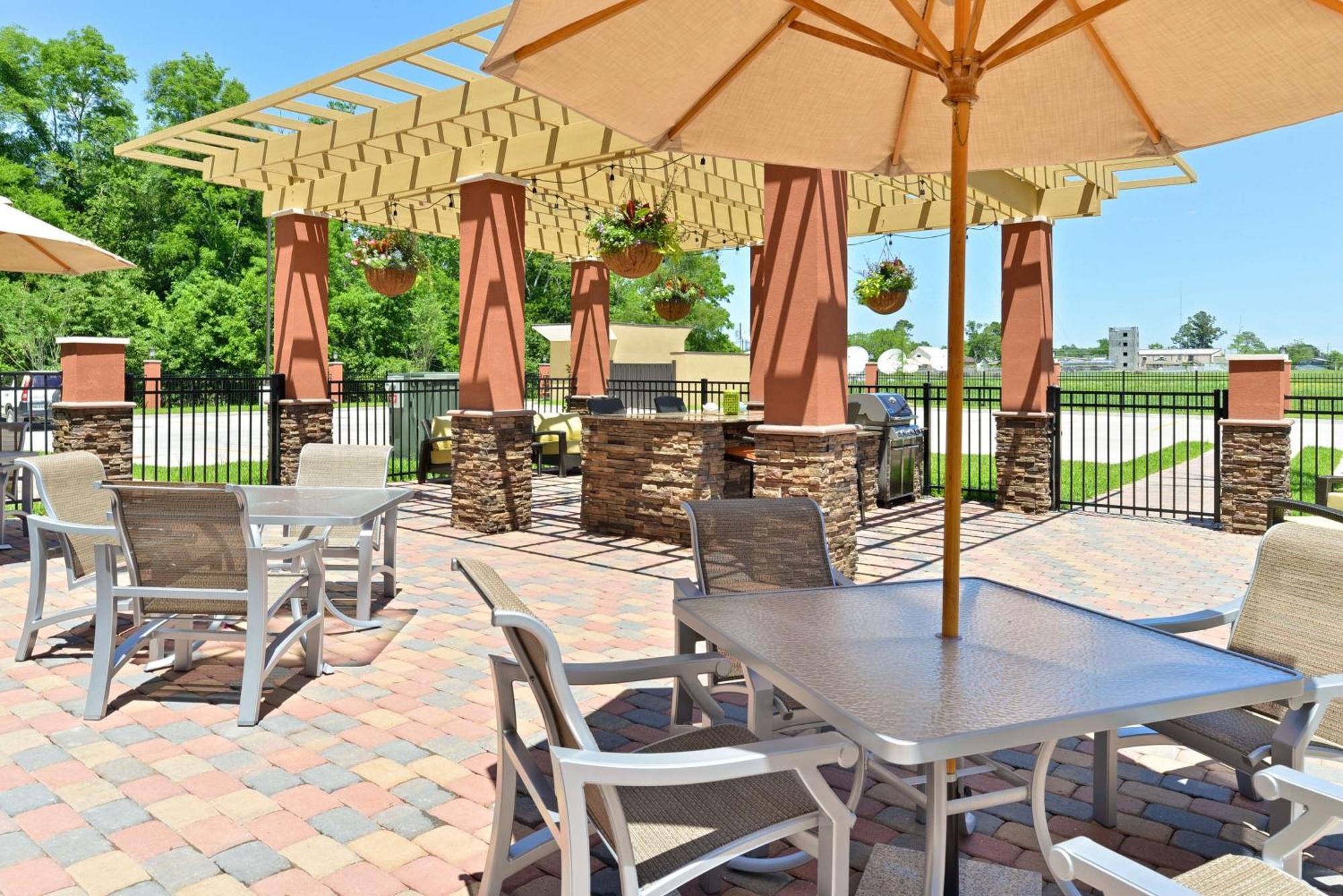 Homewood Suites By Hilton Houma Bagian luar foto